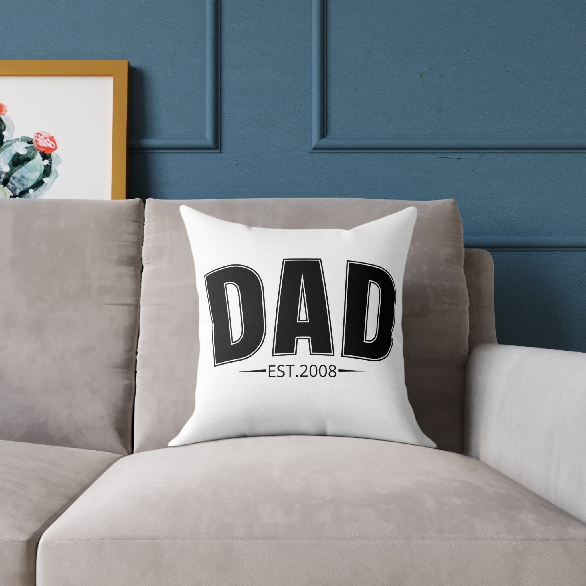 Close-up of MAMA floral lettering on personalized pillow